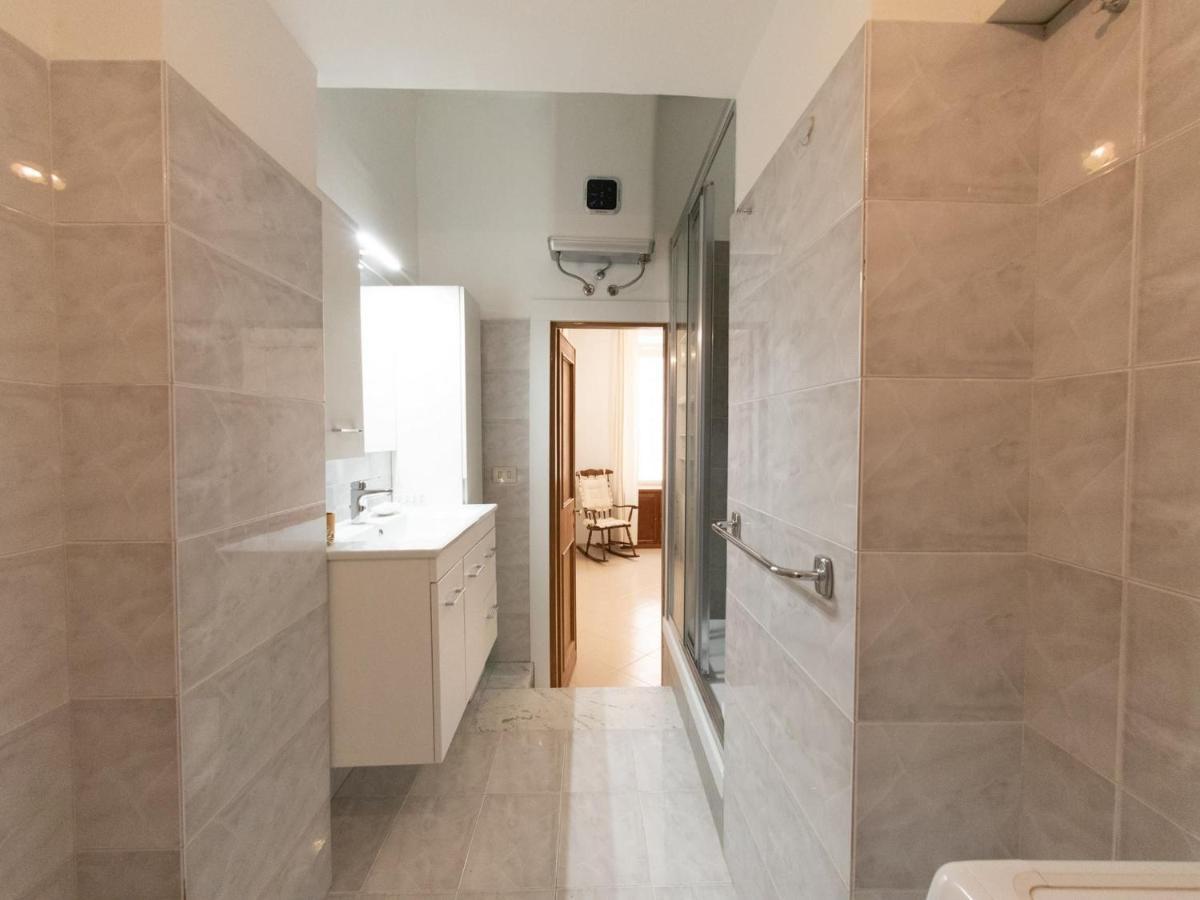 The Best Rent - Cozy One-Bedroom Apartment Near Villa Borghese Rome Exterior photo